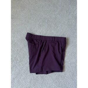 Under Armour Women's Purple HeatGear Golf Shorts Size 6‎ Fitted Performance